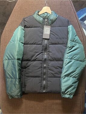 Fabletics Black & Green Men’s Puffer Jacket